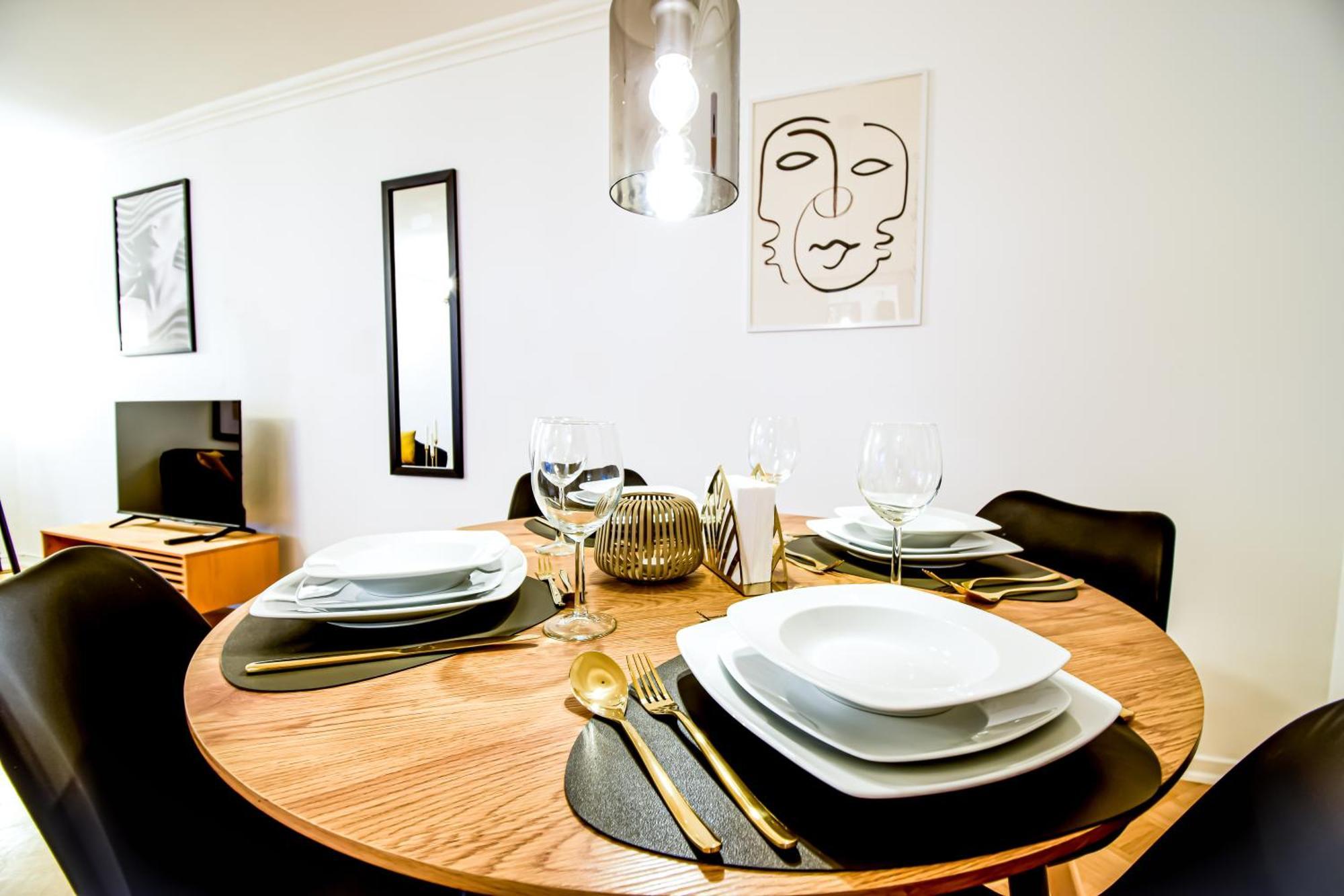 Scandic-Apartment - Balkony & Garage, 3Z, 80M2 普福尔茨海姆 外观 照片